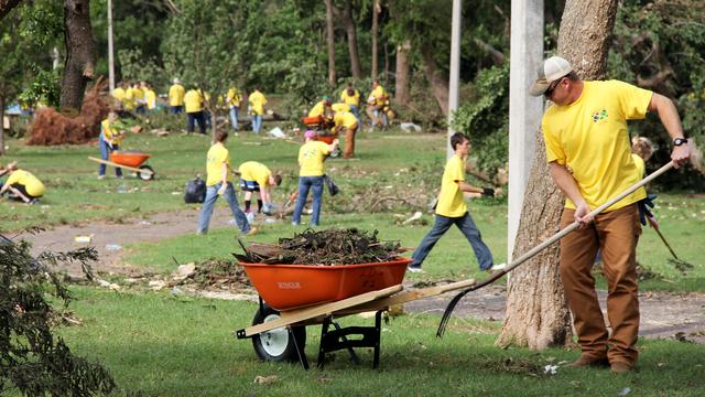 Moore Okla raking