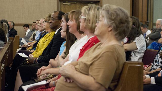 moore oklahoma concert audience