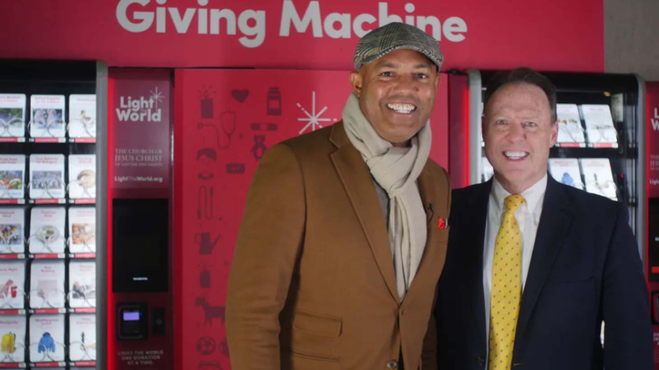 Mariano-Rivera-Giving-Machines-3