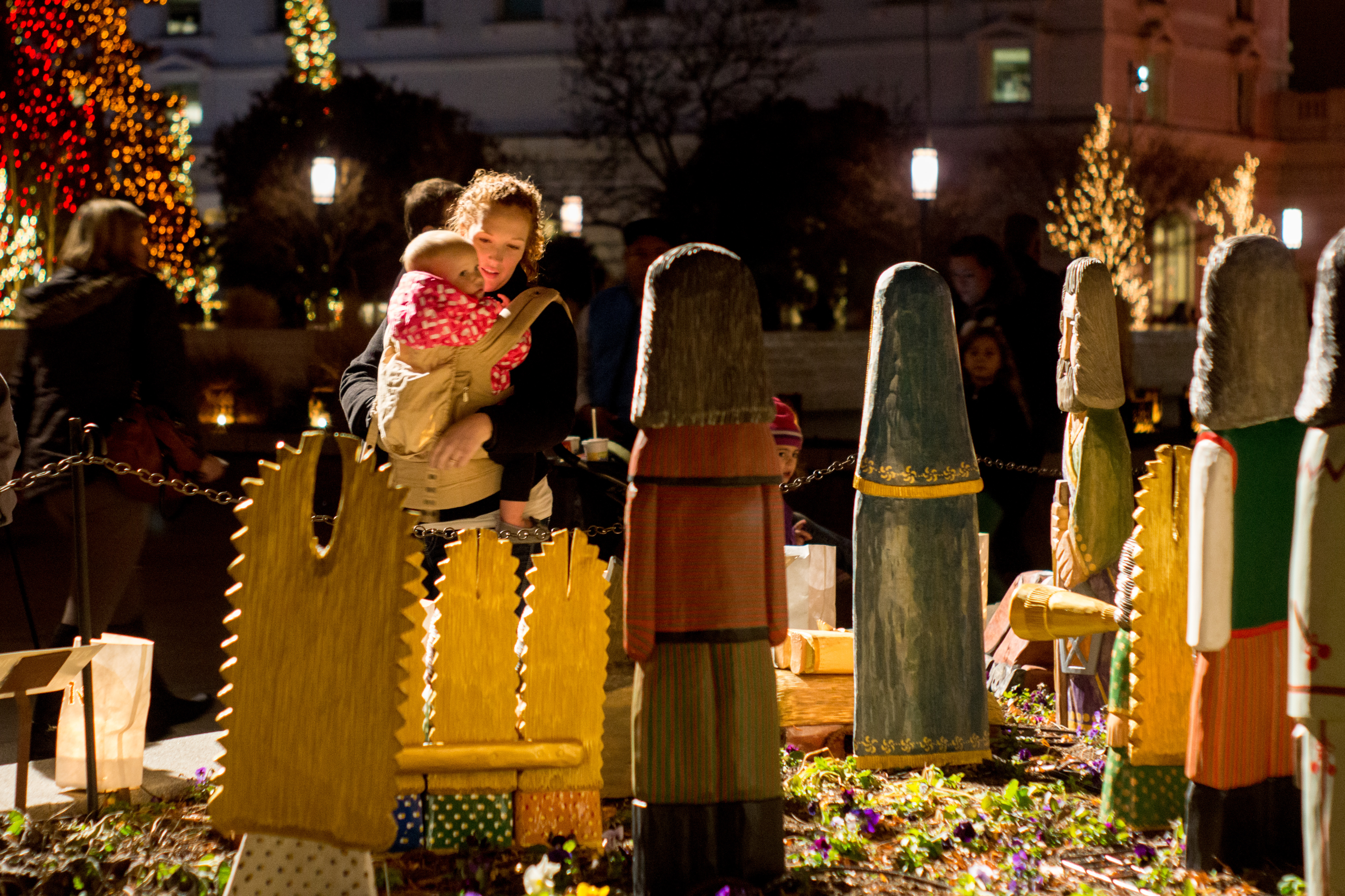 Temple Square lights36 2014